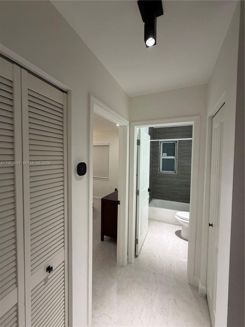 930 NW 145th Ter, Miami, FL 33168 Photo