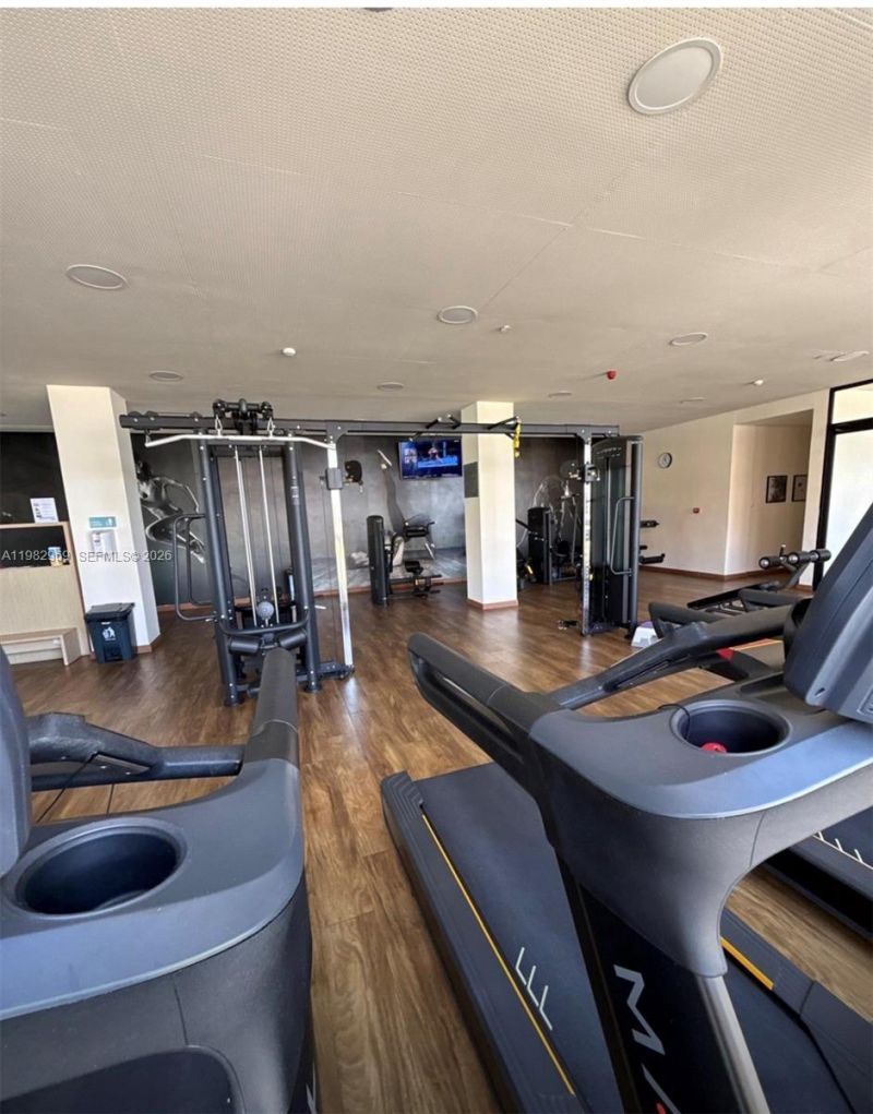 2641 N Flamingo Rd, Unit 1505N, Sunrise, FL 33323 Photo
