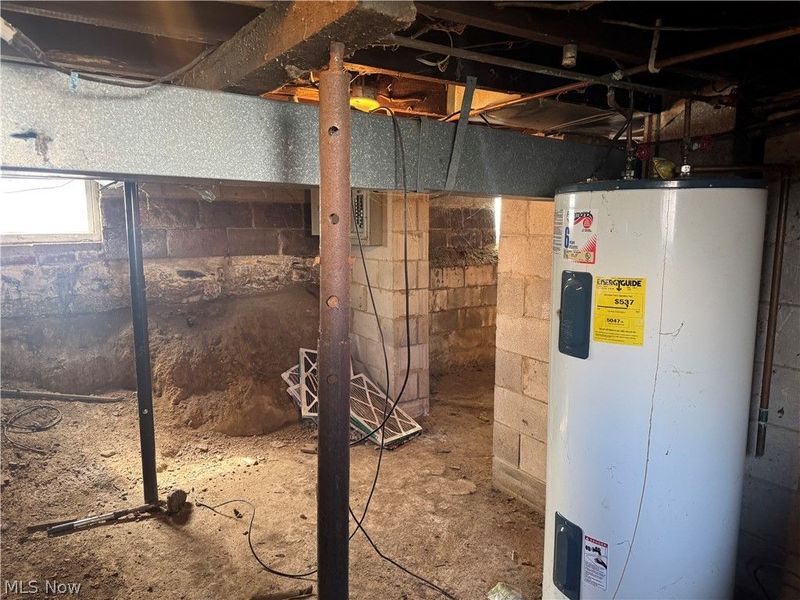 318 Miller Rear Street, Ashland, OH 44805 Photo 11