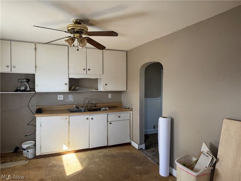 318 Miller Rear Street, Ashland, OH 44805 Photo 6