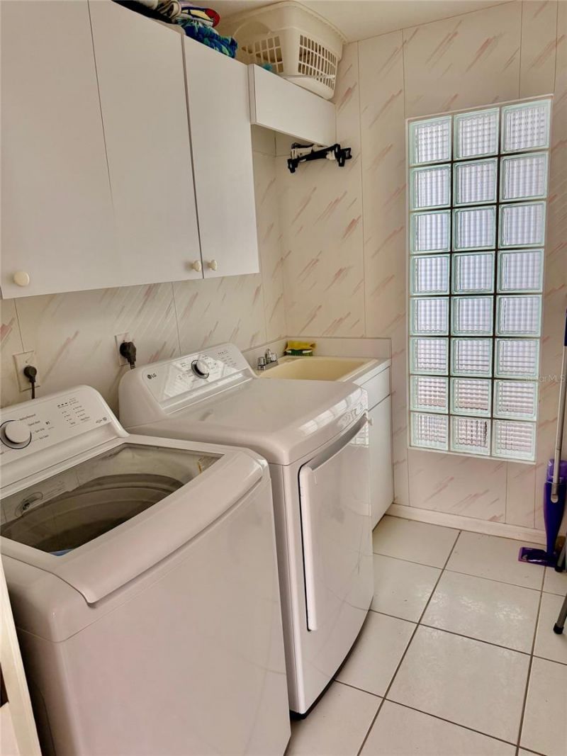 7402 Fairlinks Court, Sarasota, FL 34243 Photo