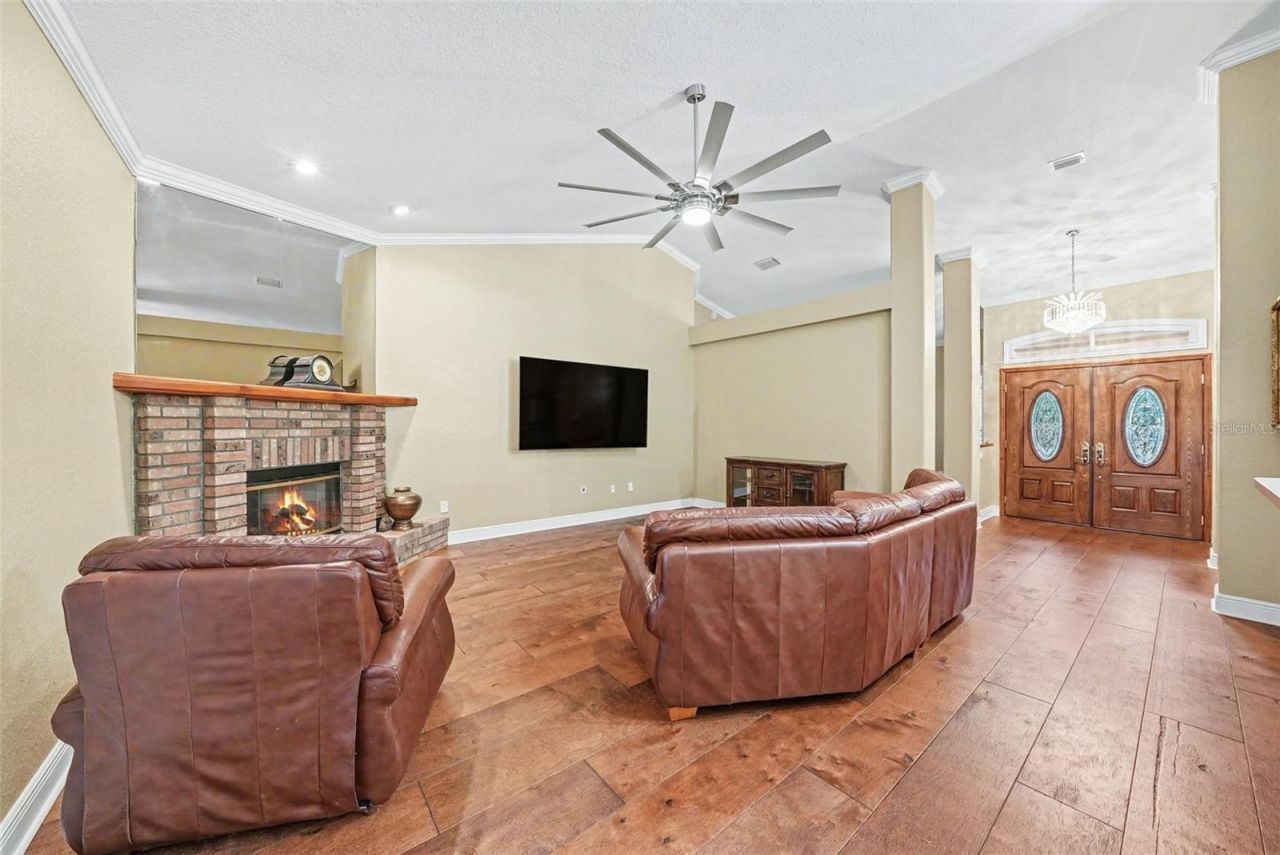 19216 Ridgelake Drive, Lutz, FL 33549 Photo