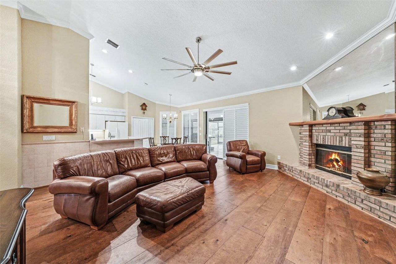 19216 Ridgelake Drive, Lutz, FL 33549 Photo