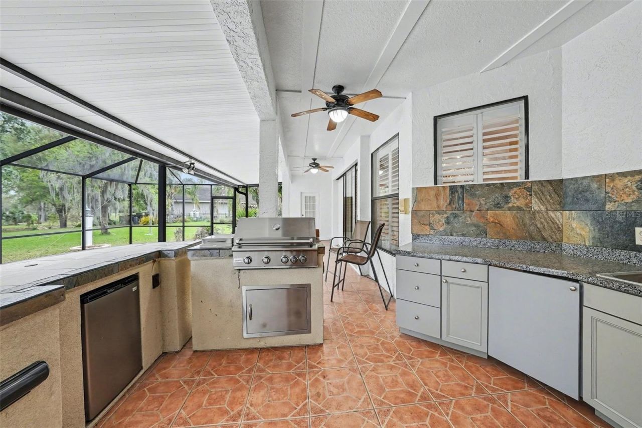 19216 Ridgelake Drive, Lutz, FL 33549 Photo