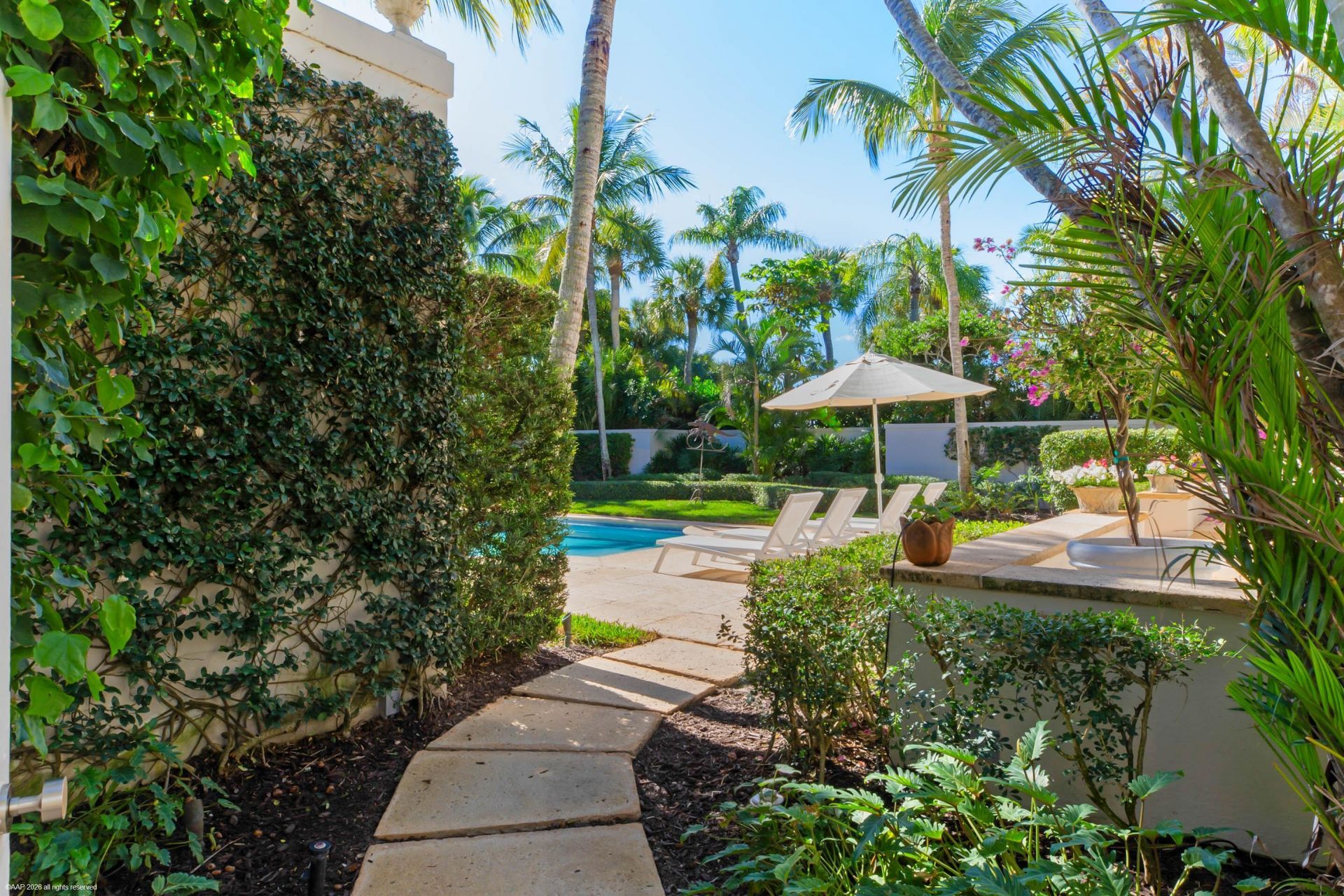 30 Gomez Road, Jupiter Island, FL 33455 Photo