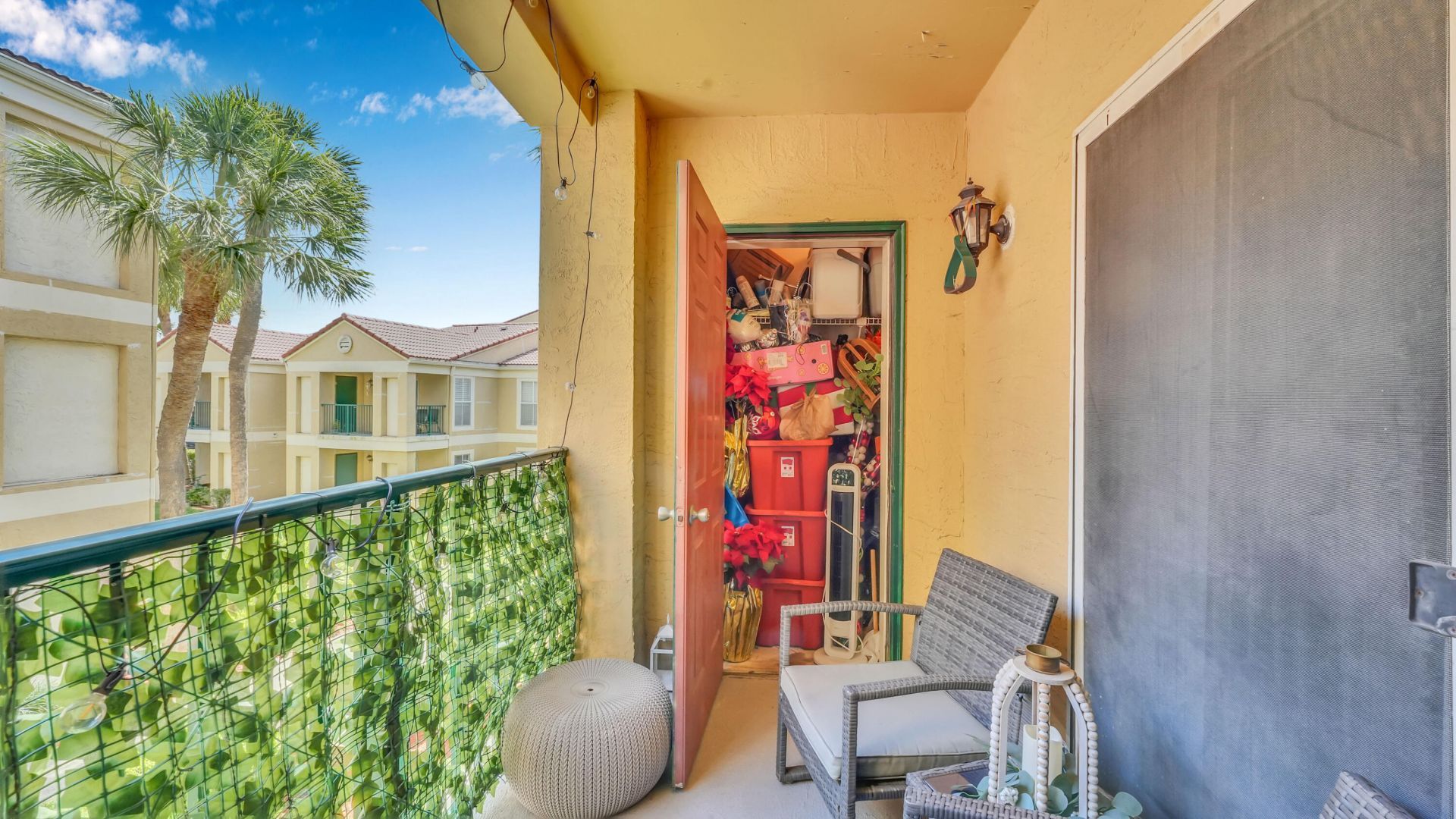 875 Riverside Drive, Unit 726, Coral Springs, FL 33071 Photo