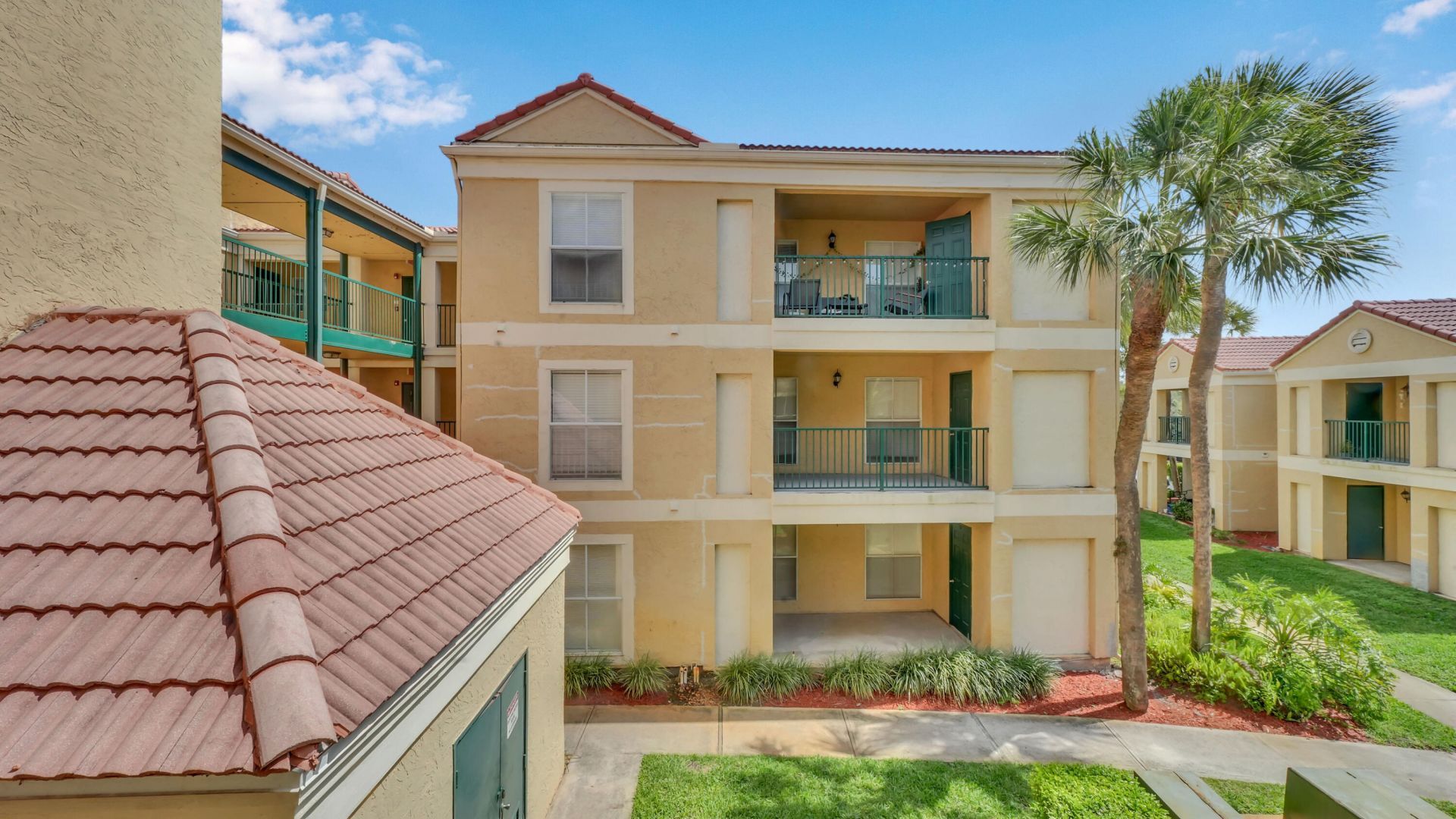 875 Riverside Drive, Unit 726, Coral Springs, FL 33071 Photo