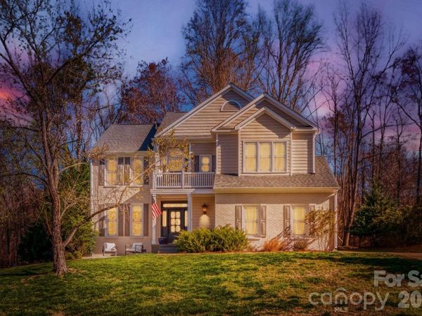 8607 Forest Shadow Circle, Cornelius, NC 28031