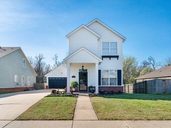 7715 Bridgegate Avenue , Springdale, AR 72762