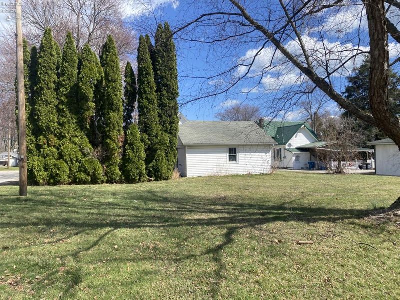 418 Adams Avenue, Huron, OH 44839 Photo 8