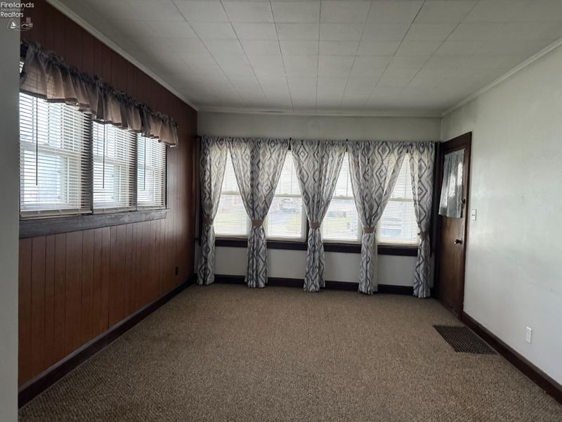 427 N Locust Street, Oak Harbor, OH 43449 Photo 16