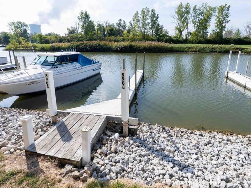 8908 W Canada Goose Court, Oak Harbor, OH 43449 Photo 3