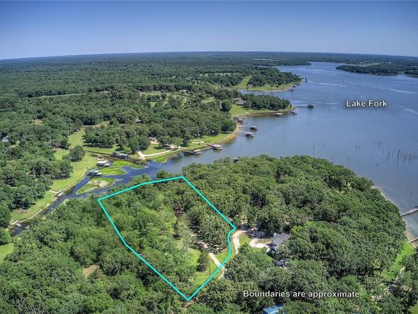 395 County Road 1780 Road, Yantis, TX 75497