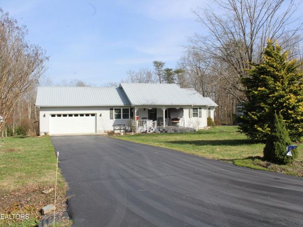 128 Scott Creek Rd, Crossville, TN 38571