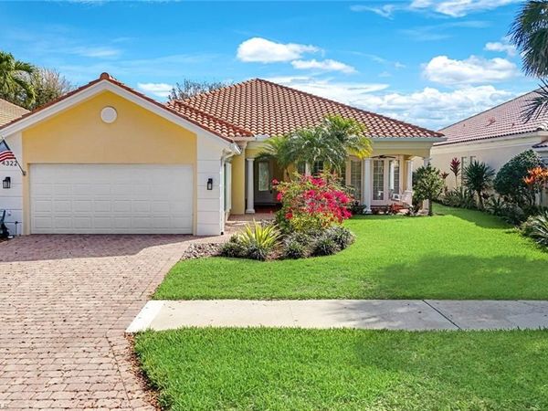 4322 Queen Elizabeth WAY, NAPLES, FL 34119