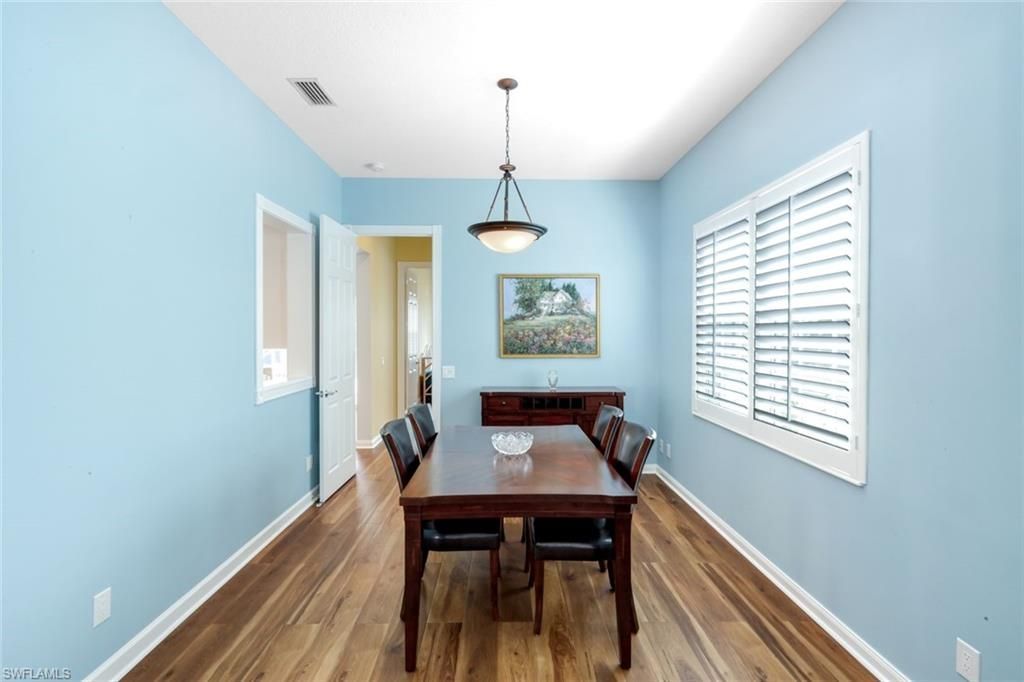 4322 Queen Elizabeth Way, Naples, FL 34119 Photo
