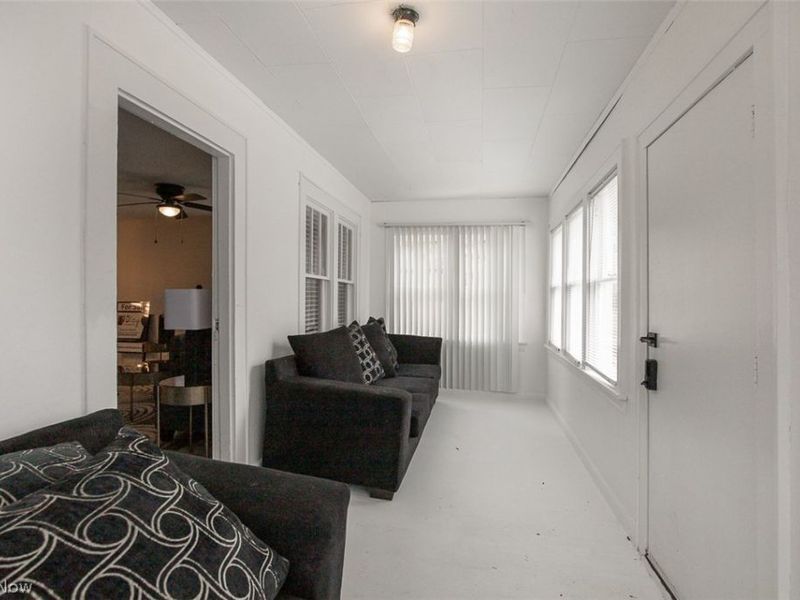 3782 Edgepark Drive, Akron, OH 44319 Photo 3