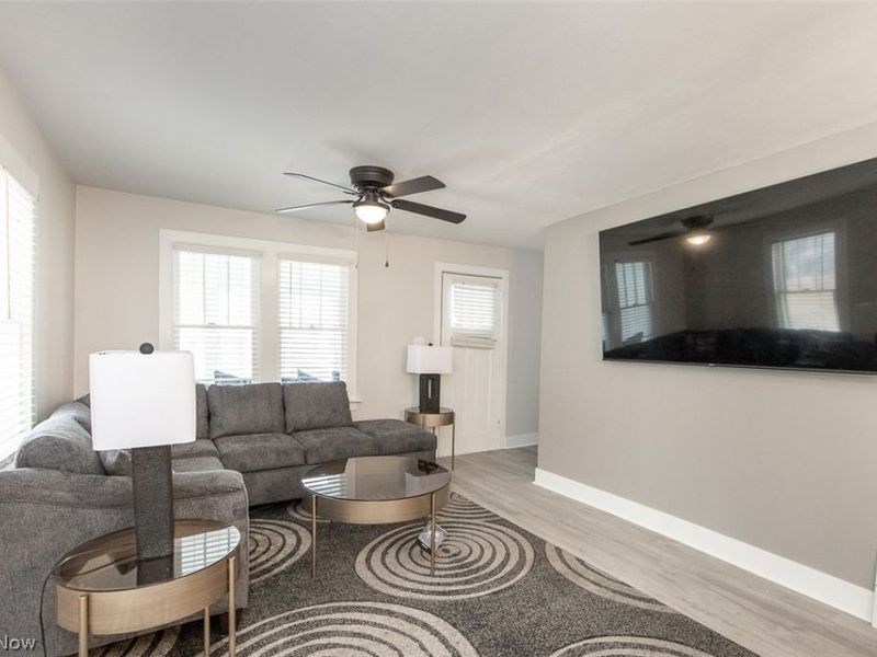 3782 Edgepark Drive, Akron, OH 44319 Photo 6