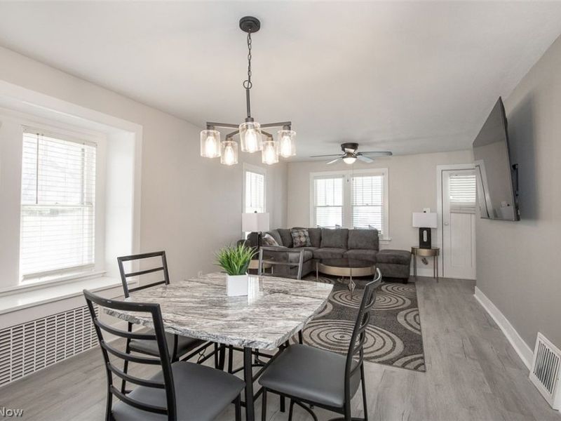 3782 Edgepark Drive, Akron, OH 44319 Photo 8