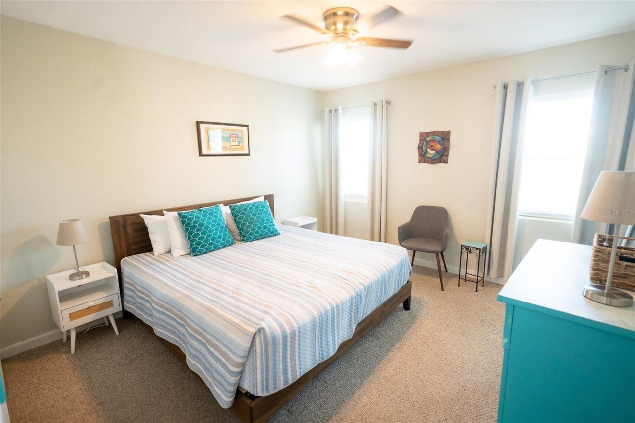 130 177th Ter W, Redington Shores, FL 33708 Photo