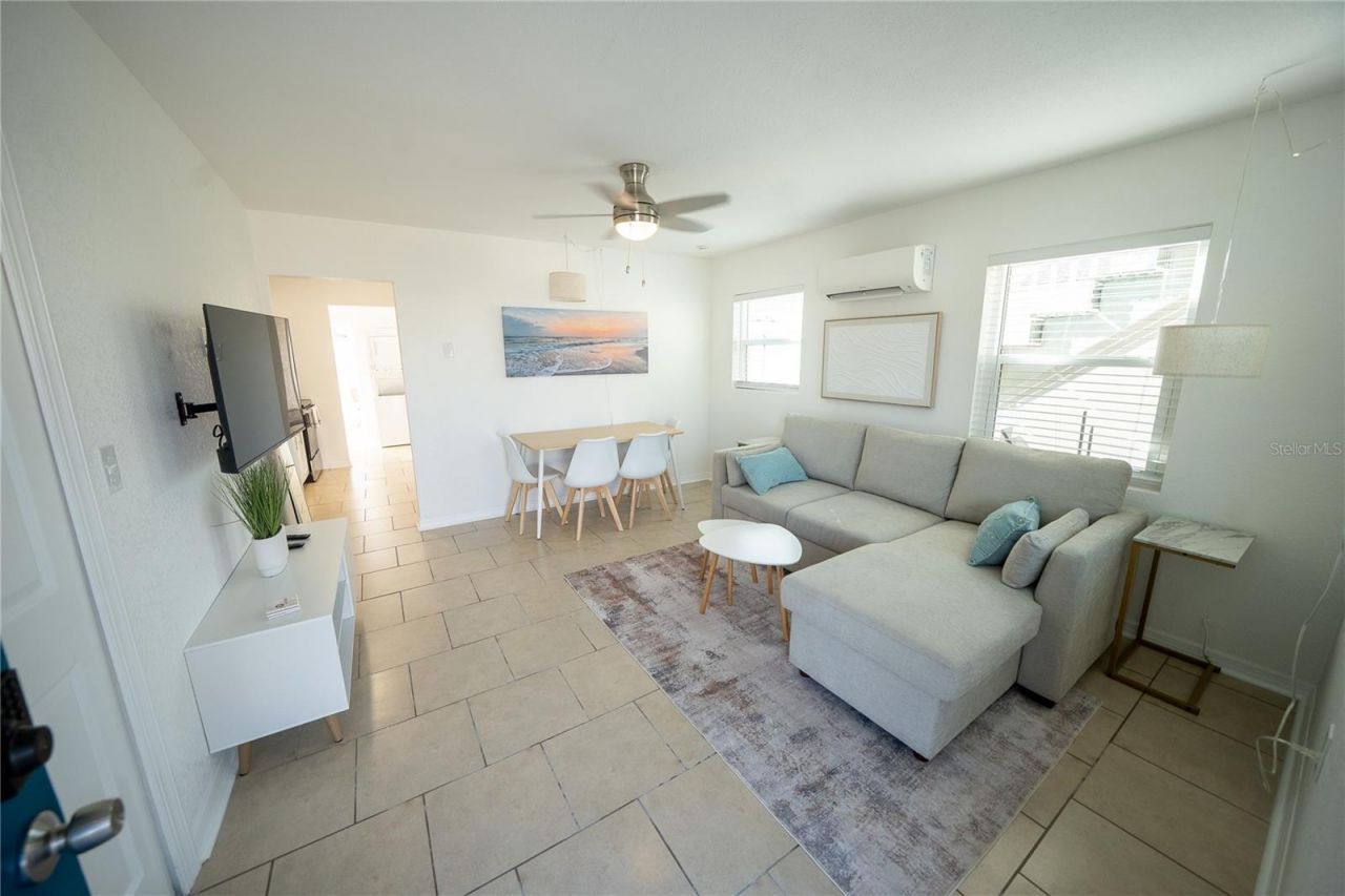 130 177th Ter W, Redington Shores, FL 33708 Photo