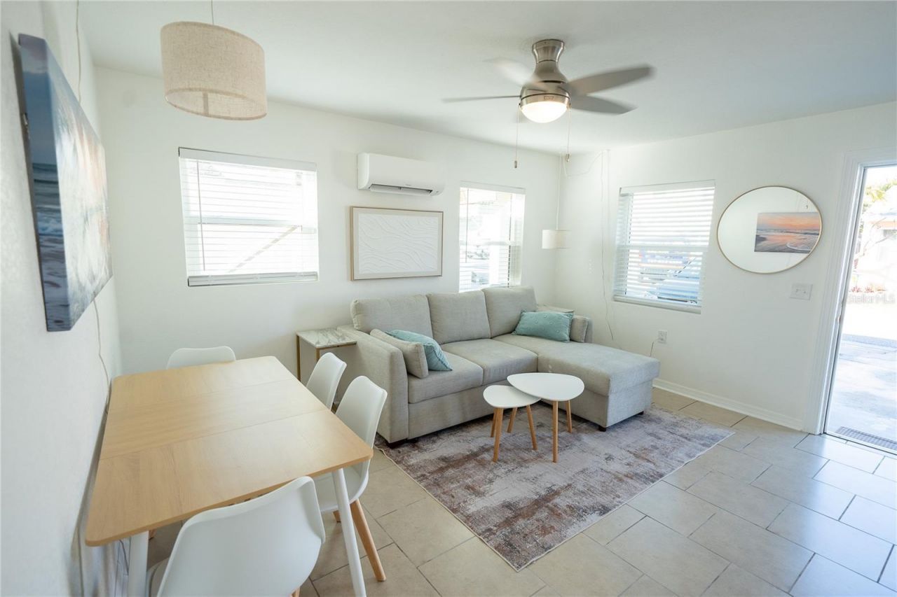 130 177th Ter W, Redington Shores, FL 33708 Photo