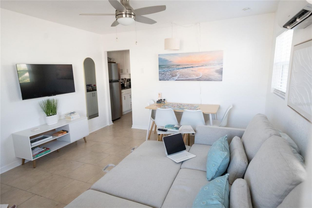 130 177th Ter W, Redington Shores, FL 33708 Photo