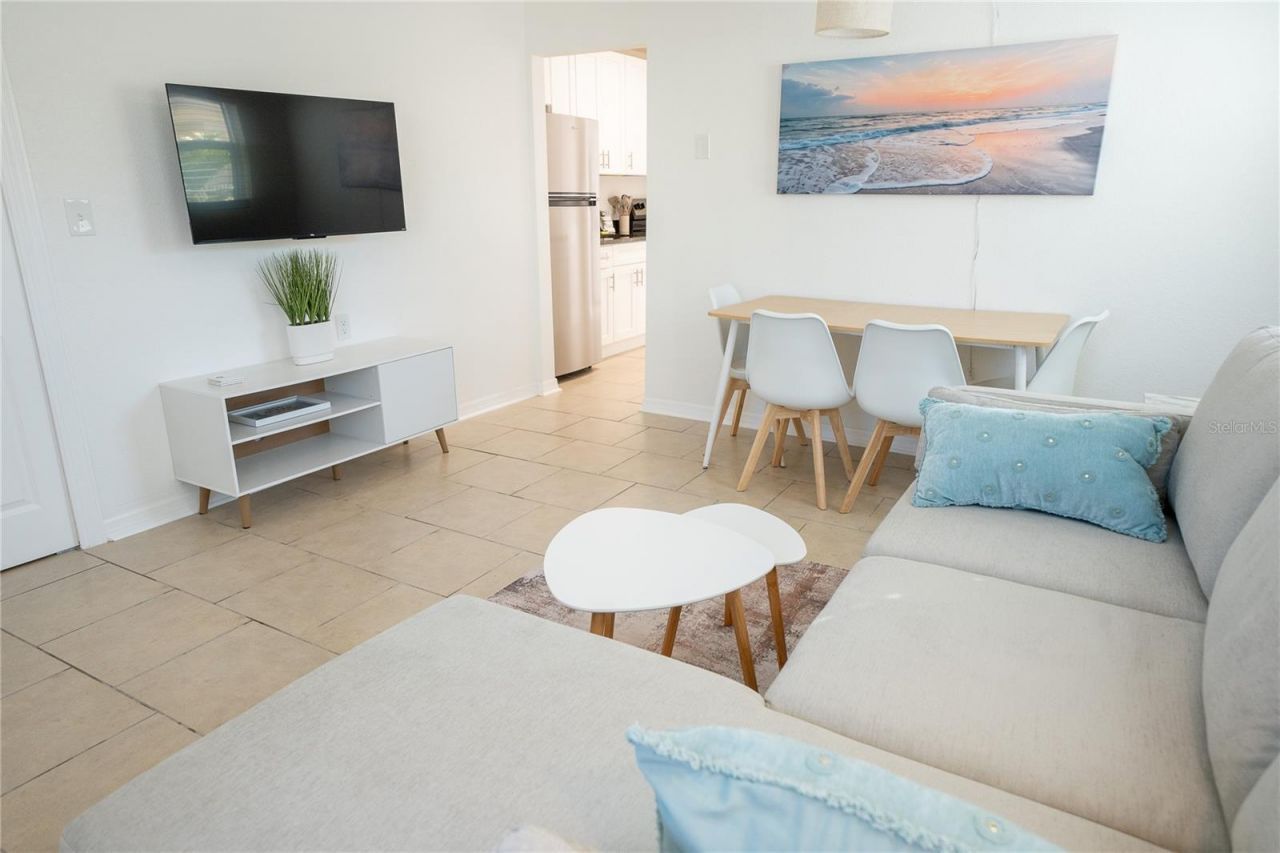 130 177th Ter W, Redington Shores, FL 33708 Photo