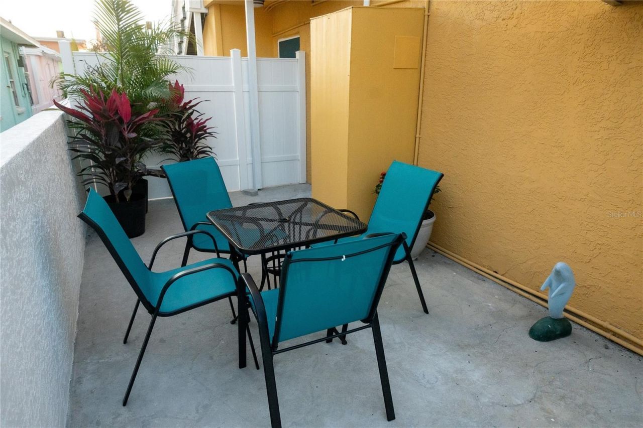 130 177th Ter W, Redington Shores, FL 33708 Photo