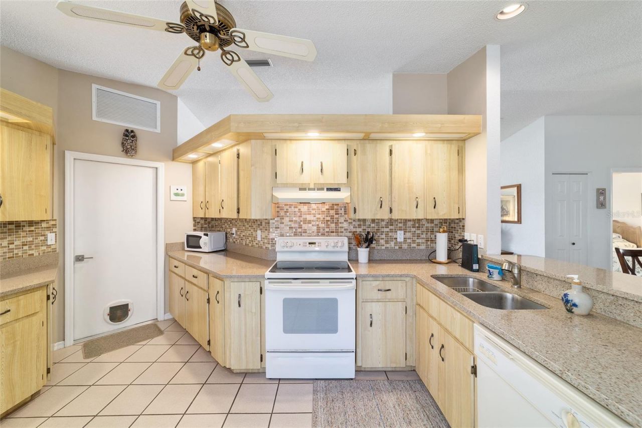 10806 SW 81st Court Road , Ocala, FL 34481 Photo