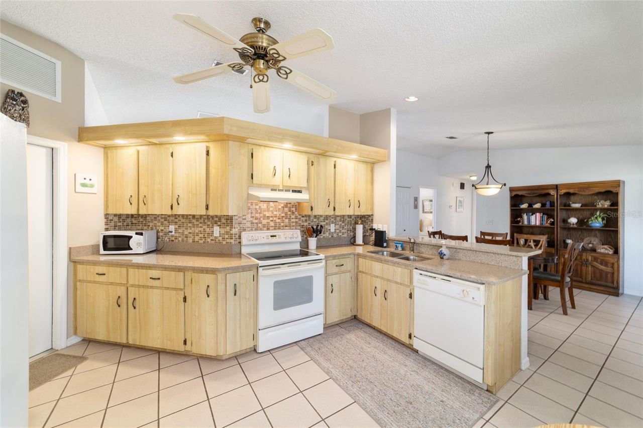 10806 SW 81st Court Road , Ocala, FL 34481 Photo