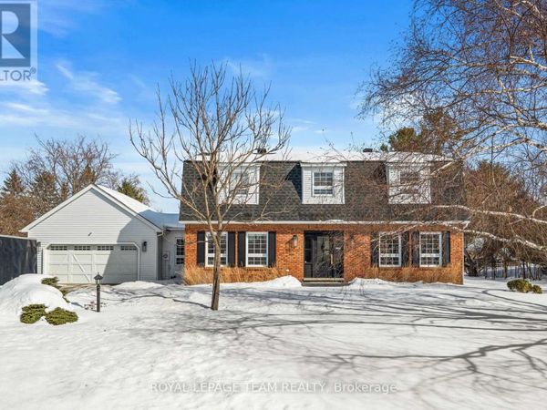 5545 Van Vliet Road , Ottawa, ON K4M1J4