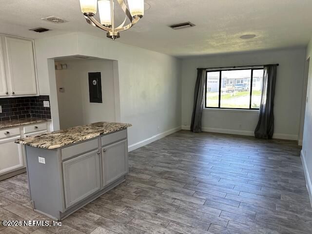 1012 N 6th Avenue, Jacksonville Beach, FL 32250 Photo