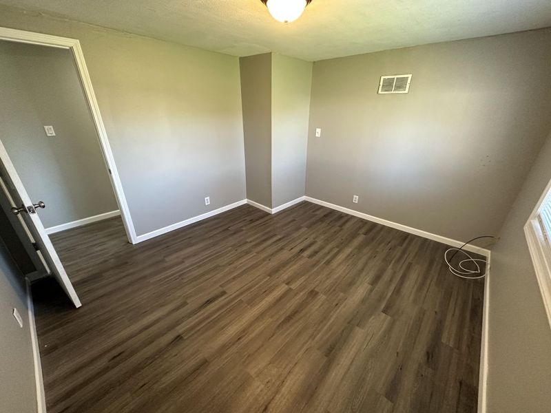 4615 Glenmawr Avenue, Columbus, OH 43224 Photo 18