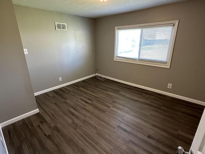 4615 Glenmawr Avenue, Columbus, OH 43224 Photo 24