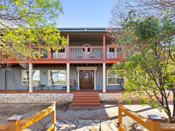 2706 Tradewind DR, Spicewood, TX 78669