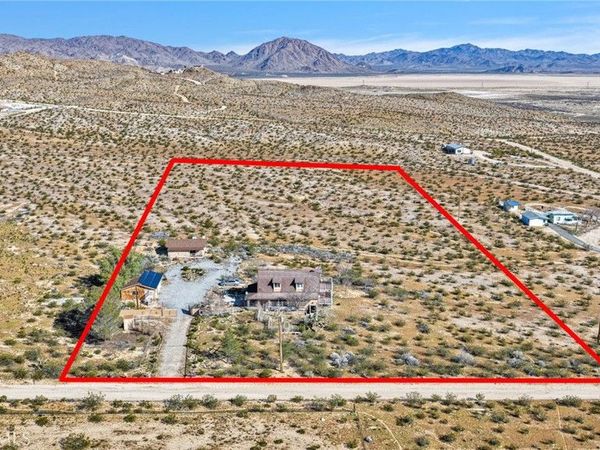 31420 Rabbit Springs Lane, Lucerne Valley, CA 92356