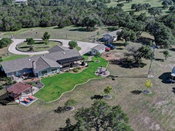 647 Blue Sage Loop, Kerrville, TX 78028