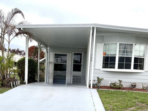 129 E Caribbean, Port St. Lucie, FL 34952