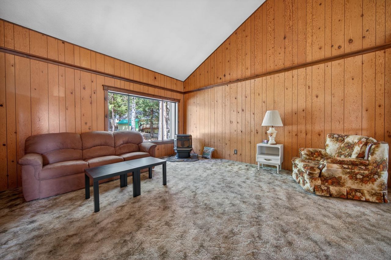 298 Osprey Loop, Unit 6, Lake Almanor, CA 00000 Photo