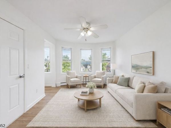 27 Monsignor Owens Pl, Unit 2, Nutley, NJ 07110