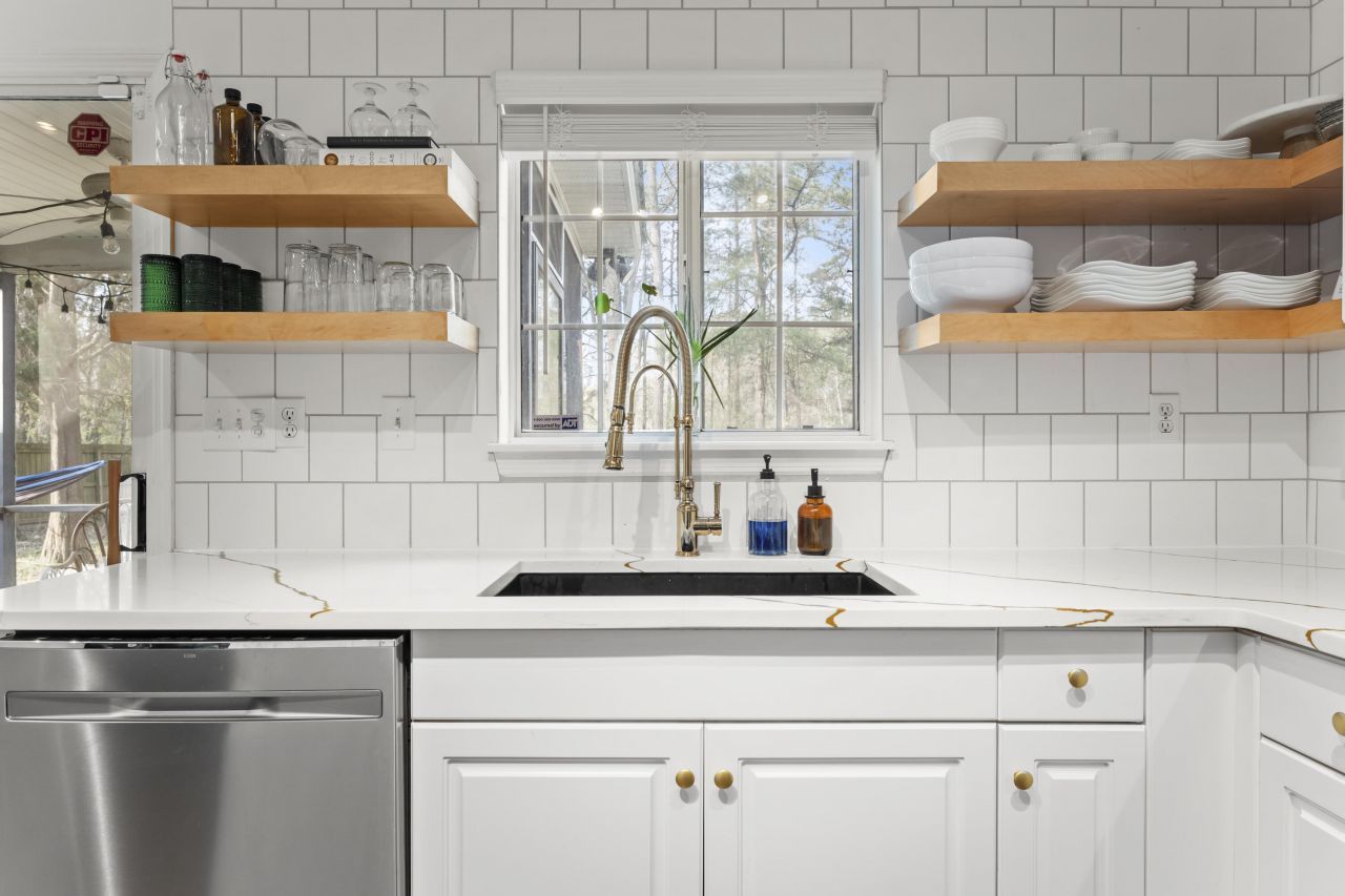 8071 Long Shadow Lane Photo 11