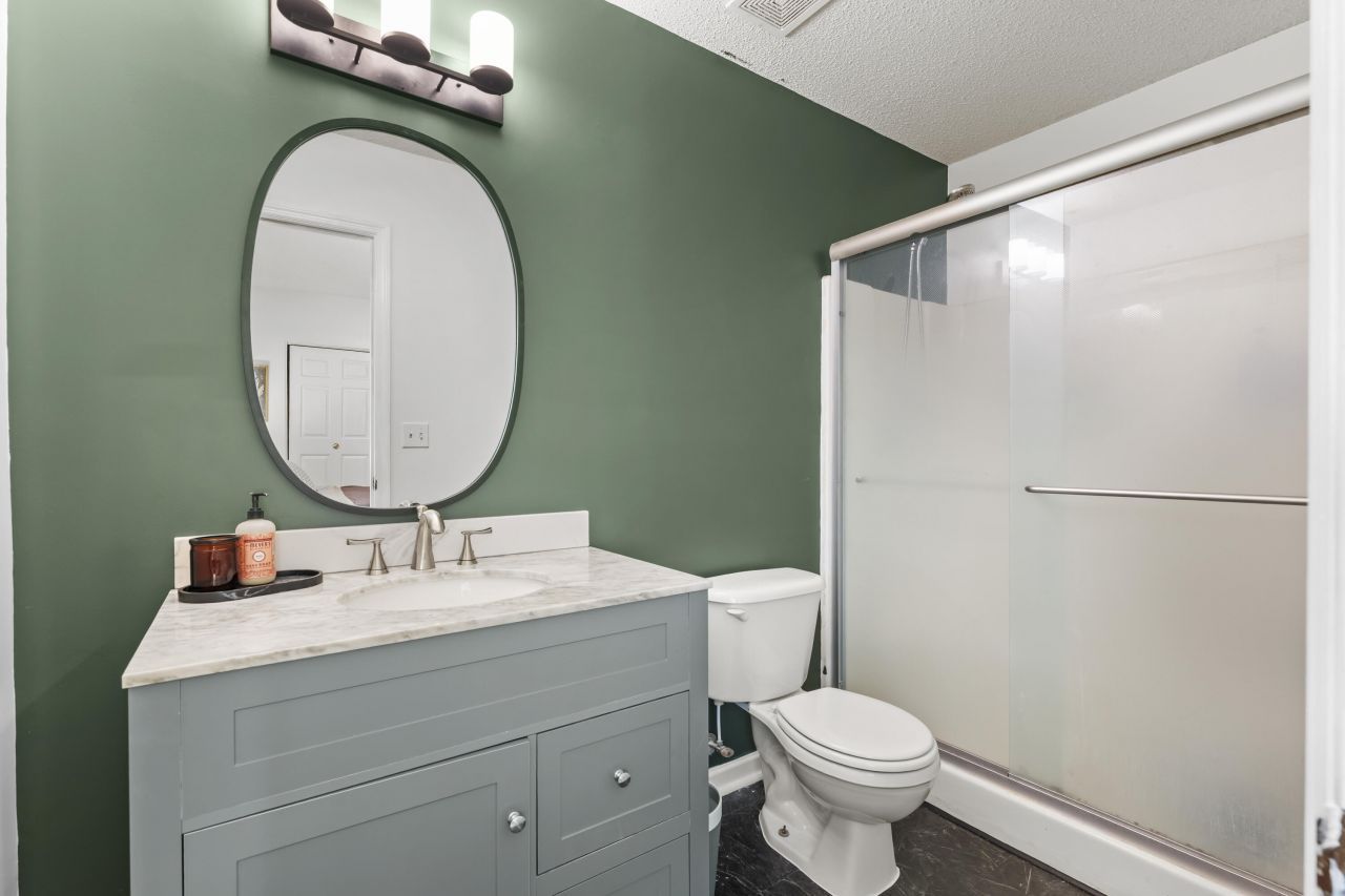 8071 Long Shadow Lane Photo 16