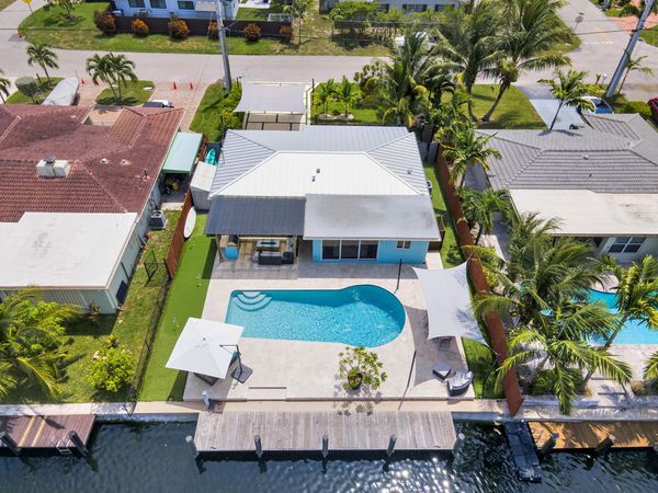 2291 SE 15th Street, Pompano Beach, FL 33062