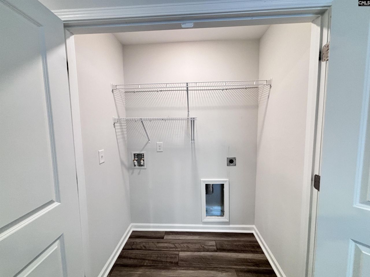 820 Summerwood Lane  Photo 11