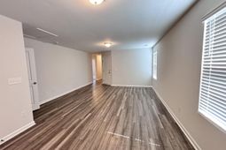 820 Summerwood Lane  photo 4