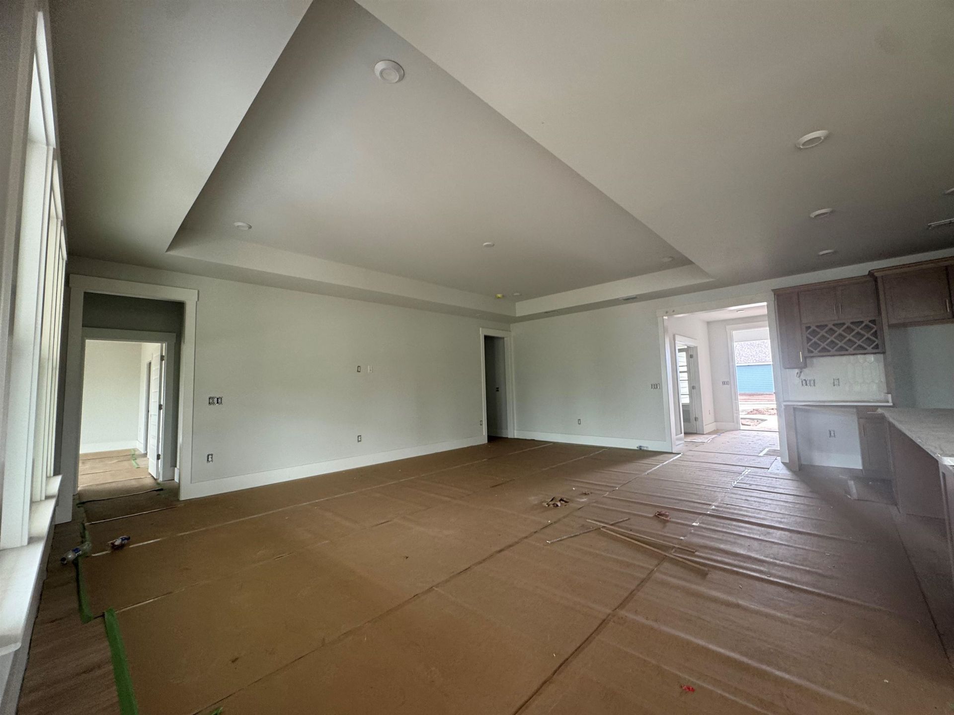 1501 Crested Iris Way Photo 5