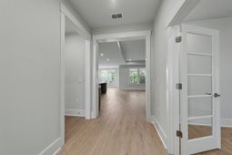 1501 Crested Iris Way photo 4