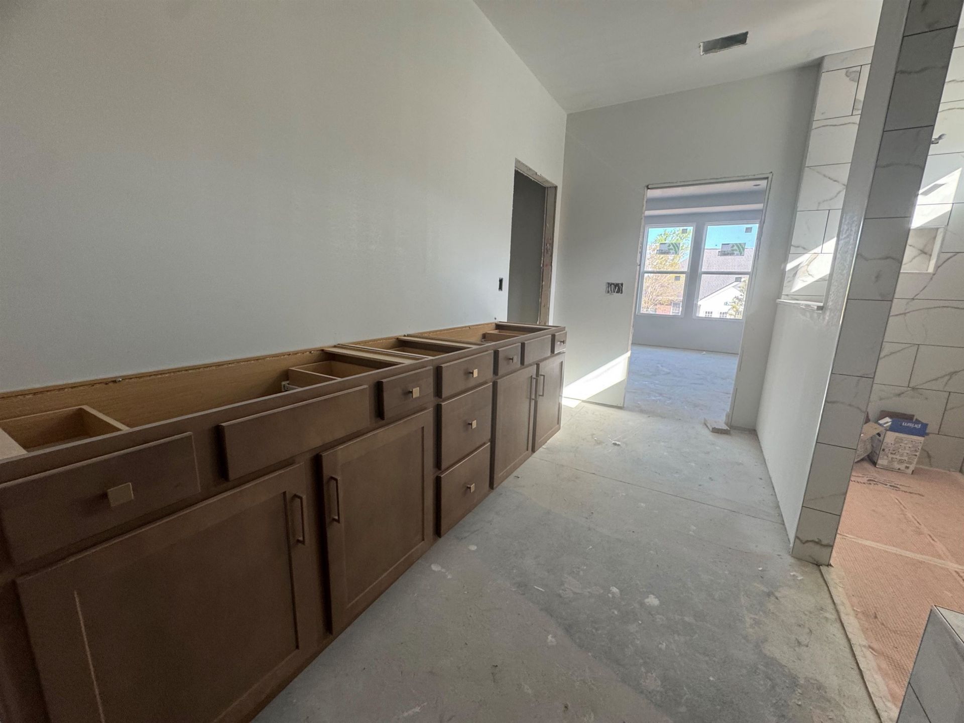 1501 Crested Iris Way Photo 6