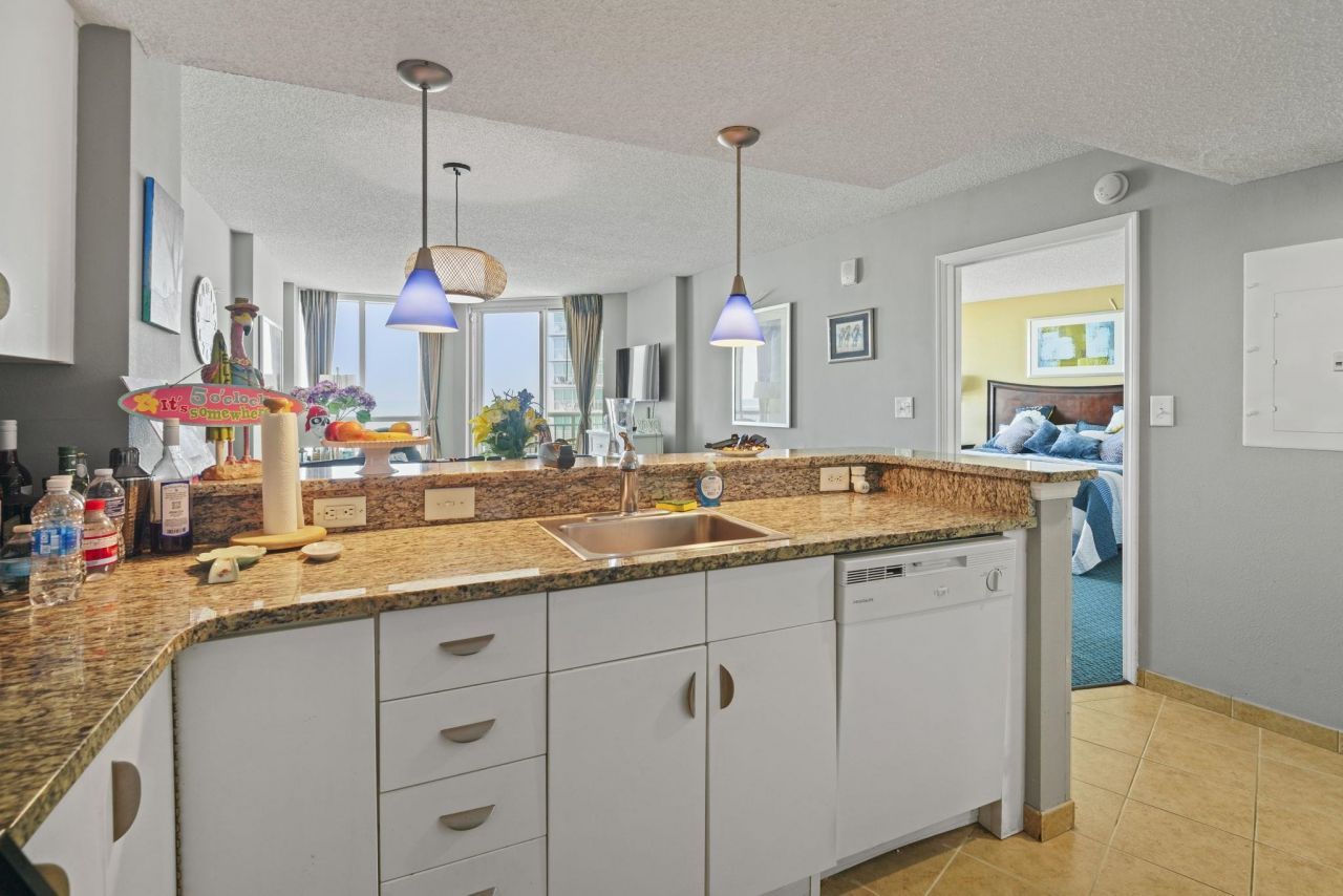 300 N Ocean Blvd. Photo 21